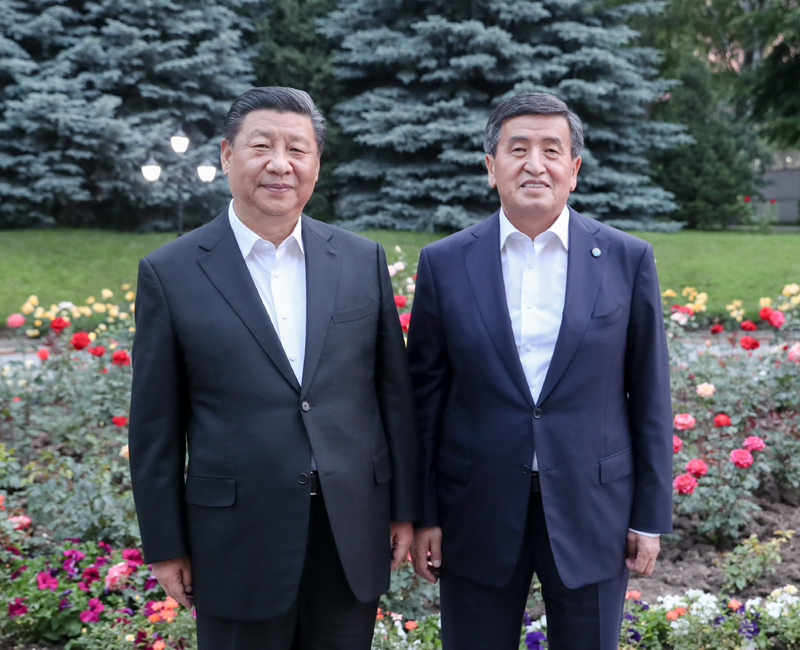 習(xí)近平會(huì)見吉爾吉斯斯坦總統(tǒng)熱恩別科夫